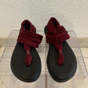 Sanuk Womens sandals